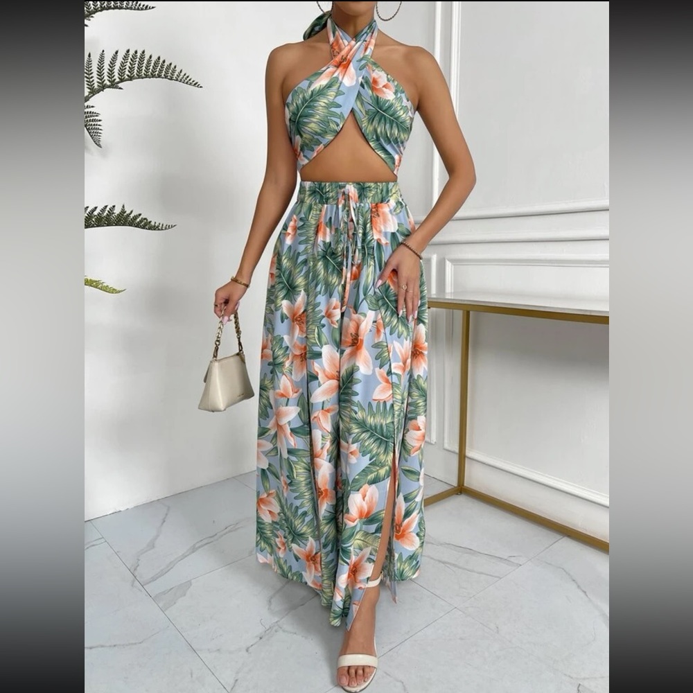 NWOT summer two piece floral set